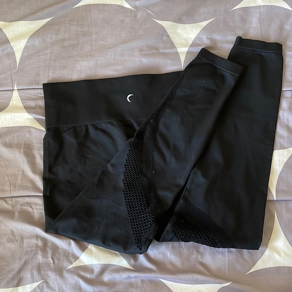 ZYIA Active Hi-Rise Compression Leggings Seamless Perforated Black